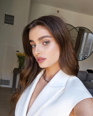 Taylor Hill pic #1146597