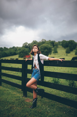 Taylor Hill pic #1241120