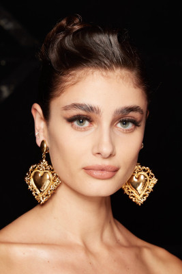 Taylor Hill pic #1302020
