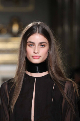 Taylor Hill pic #1104849