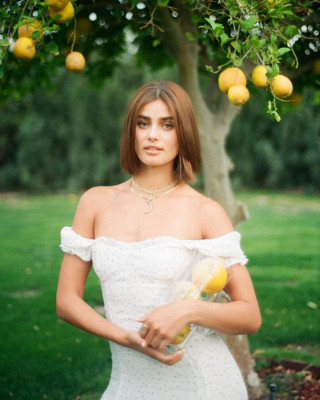 Taylor Hill pic #1261378