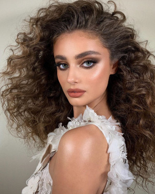 Taylor Hill pic #1138427
