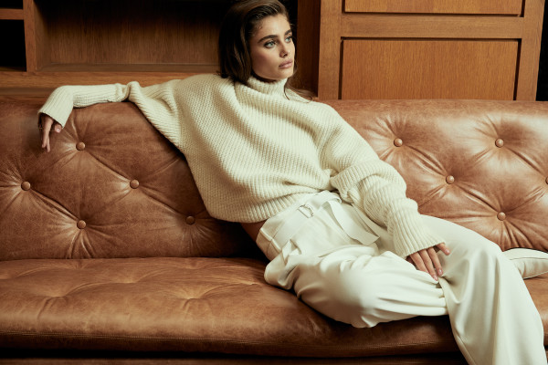 Taylor Hill pic #1103375