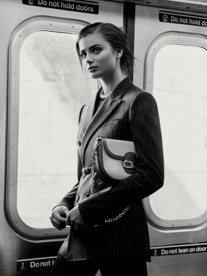 Taylor Hill pic #1195375