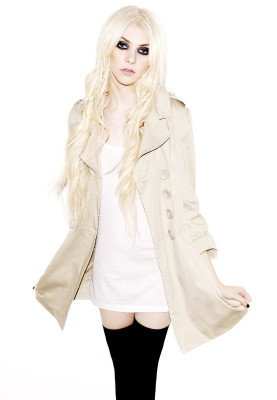 photo 27 in Momsen gallery [id301756] 2010-11-03 00:00:00