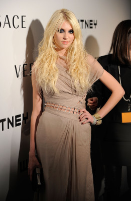 photo 29 in Taylor Momsen gallery [id194190] 2009-11-03 00:00:00