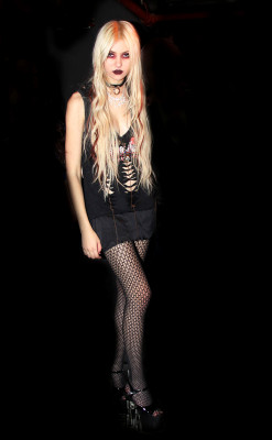 Taylor Momsen pic #301598