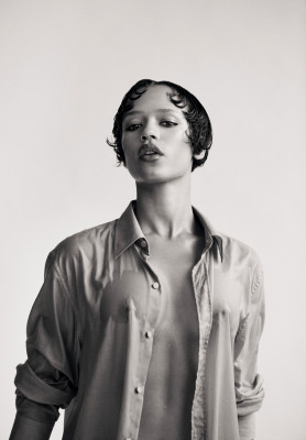 Taylor Russell         pic #1314048