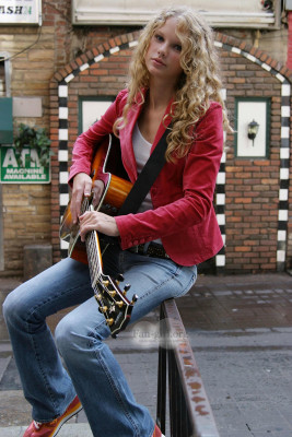 Taylor Swift pic #1243538