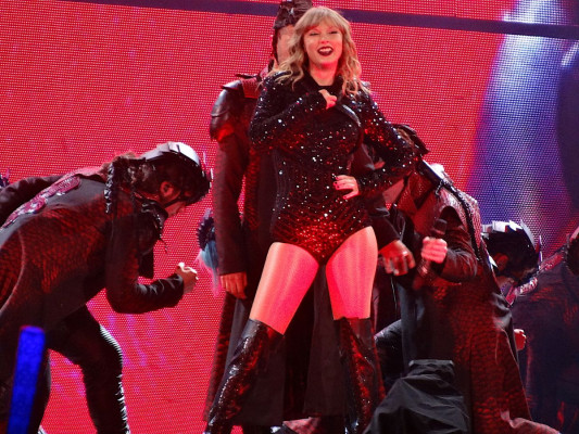 Taylor Swift pic #1053485