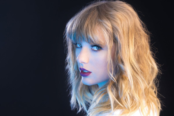 Taylor Swift pic #1010910