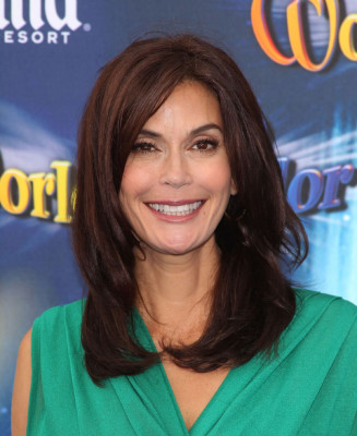 Teri Hatcher pic #265089