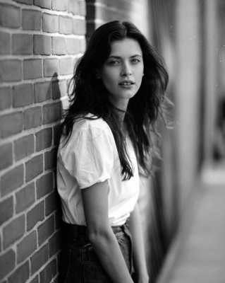 Thais Oliveira pic #1370396