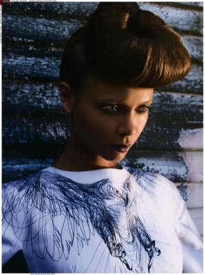 Thandie Newton pic #210299