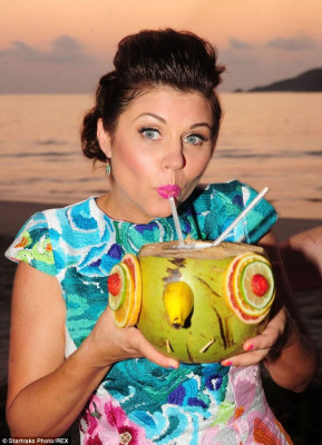 photo 3 in Tiffany Amber Thiessen gallery [id669015] 2014-02-11 00:00:00