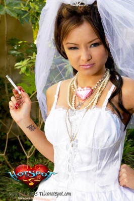 Tila Tequila pic #114999