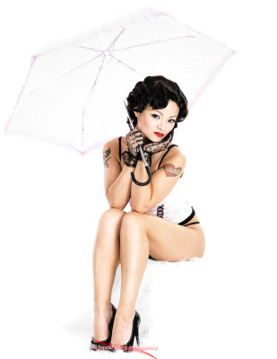 Tila Tequila pic #140619