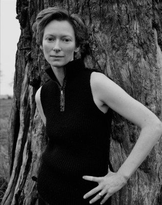 Tilda Swinton pic #203993