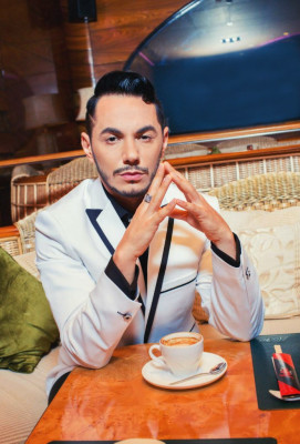 Timur Rodriguez pic #801804