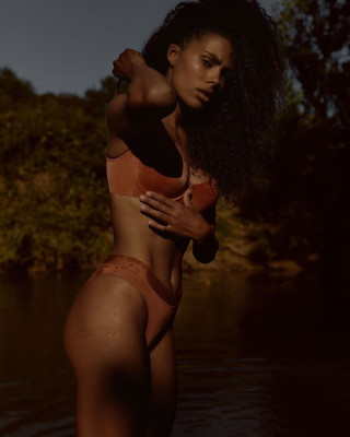 Tina Kunakey pic #1252875