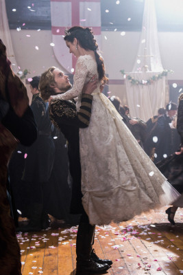 Toby Regbo  pic #712443