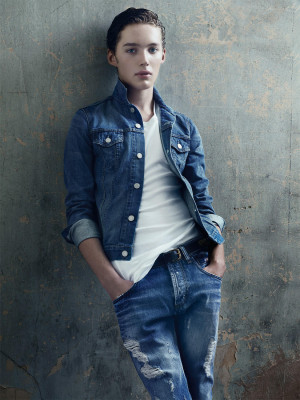 Toby Regbo  pic #471160