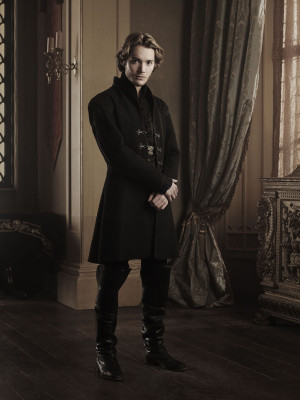 Toby Regbo  pic #714798