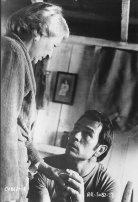 Tommy Lee Jones pic #363102