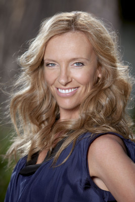 Toni Collette pic #365221