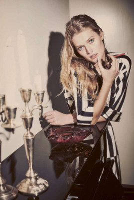 Toni Garrn pic #944761