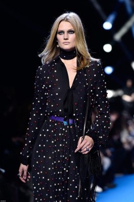 Toni Garrn pic #956565