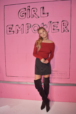 Toni Garrn pic #979592