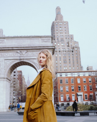 Toni Garrn pic #1133425