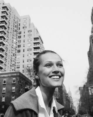 Toni Garrn pic #1133430