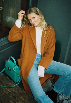 Toni Garrn pic #1298031