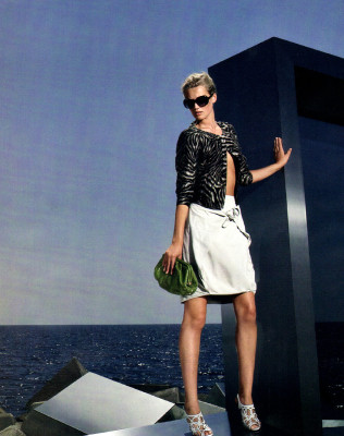 Toni Garrn pic #246844