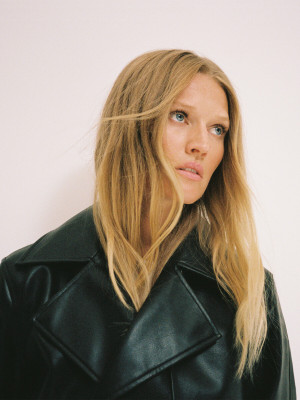 Toni Garrn pic #1342137