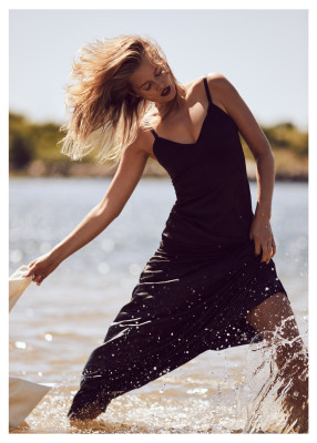 Toni Garrn pic #1130573