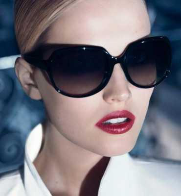 Toni Garrn pic #320435