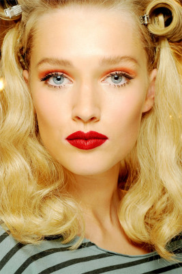 Toni Garrn pic #405678
