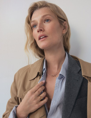 Toni Garrn pic #1378231