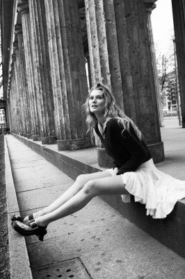 Toni Garrn pic #1354929