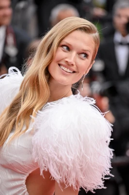 Toni Garrn pic #1305256