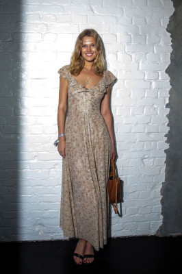 Toni Garrn pic #1167723