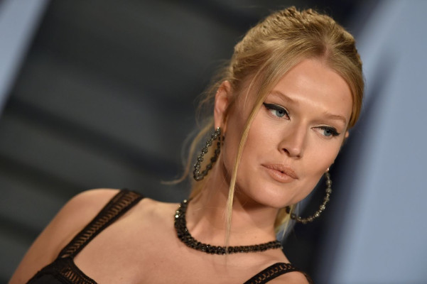 Toni Garrn pic #1017848