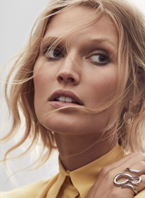 Toni Garrn pic #950511
