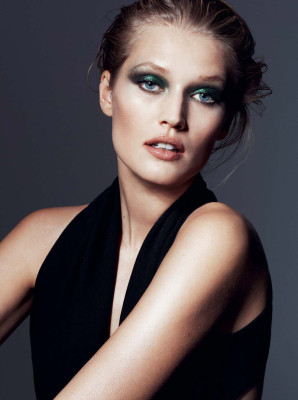 Toni Garrn pic #956955