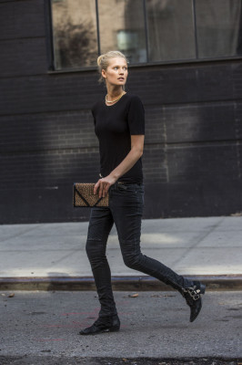 Toni Garrn pic #740039