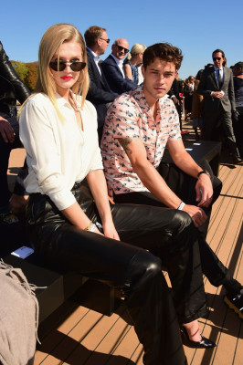 Toni Garrn pic #1071233