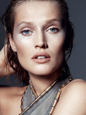 Toni Garrn pic #956958